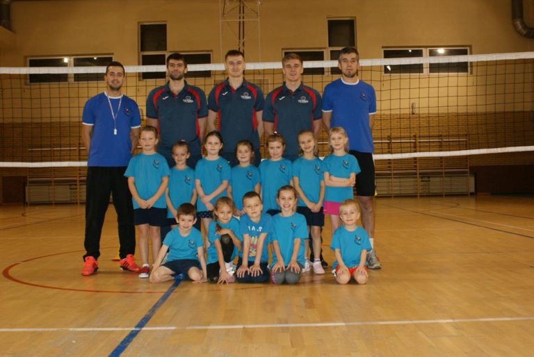 VICTORIA PWSZ Z WIZYTĄ U KINDERKÓW Z PSP26